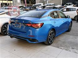 نیسان سێنترا